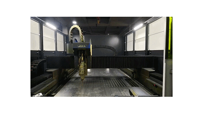 小黄鸭网站导航物流机器：引进新设备 生产新发展