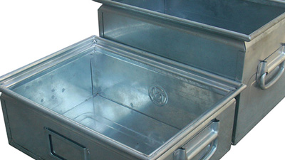 小黄鸭网站导航物流机器为您讲解金属周转箱相较于传统周转箱优劣势